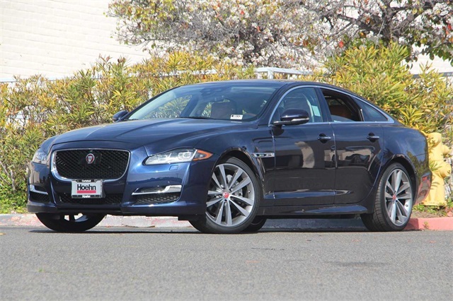 Jaguar Xf 2019 Blue